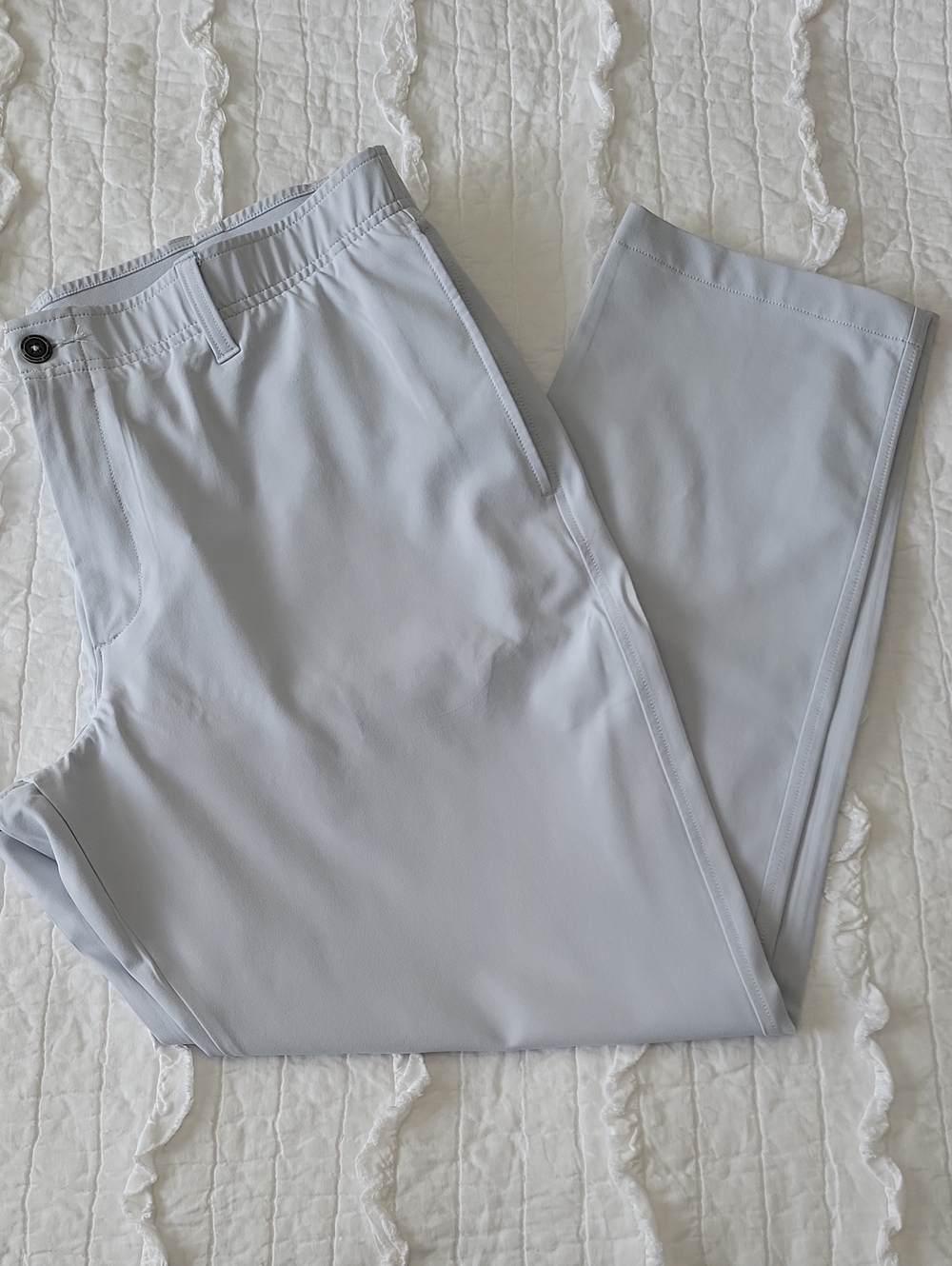 UA Golf Pants 40x30 Pale Gray EUC Comfort Waistband Stretch Quick Dry